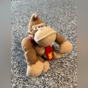 Donkey Kong 5 1/2” Stuffed Plush Animal 2016 Nintendo Super Mario Bros Licensed